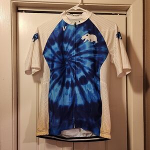 Volt Cyclewear Women’s Cycling Jersey – Backroads Leader Exclusive – California